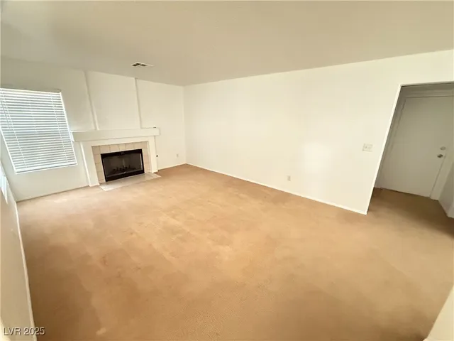 $2,395 | 3411 Classic Bay Lane, Las Vegas, NV 89117