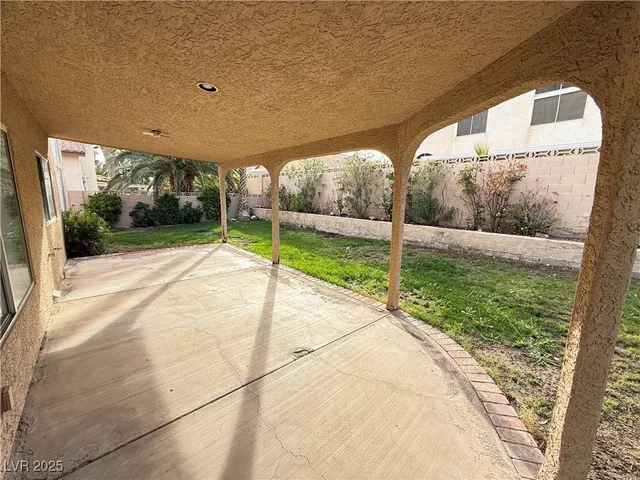 $2,395 | 3411 Classic Bay Lane, Las Vegas, NV 89117