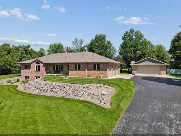 $549,900 | 1426 Grant Street, De Pere, WI 54115