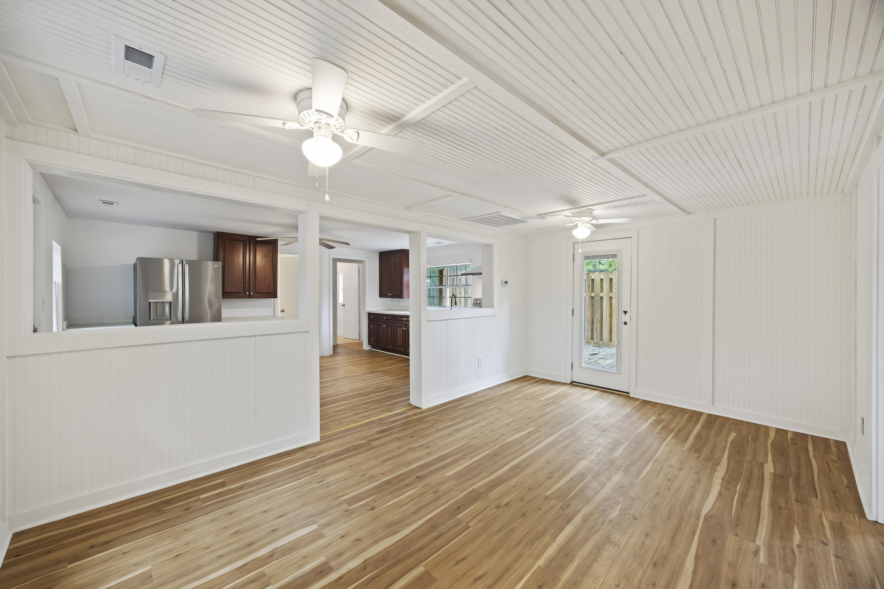 5375 Highway 174 Adams Run, SC 29426 - Photo 11 of 34 243A0938