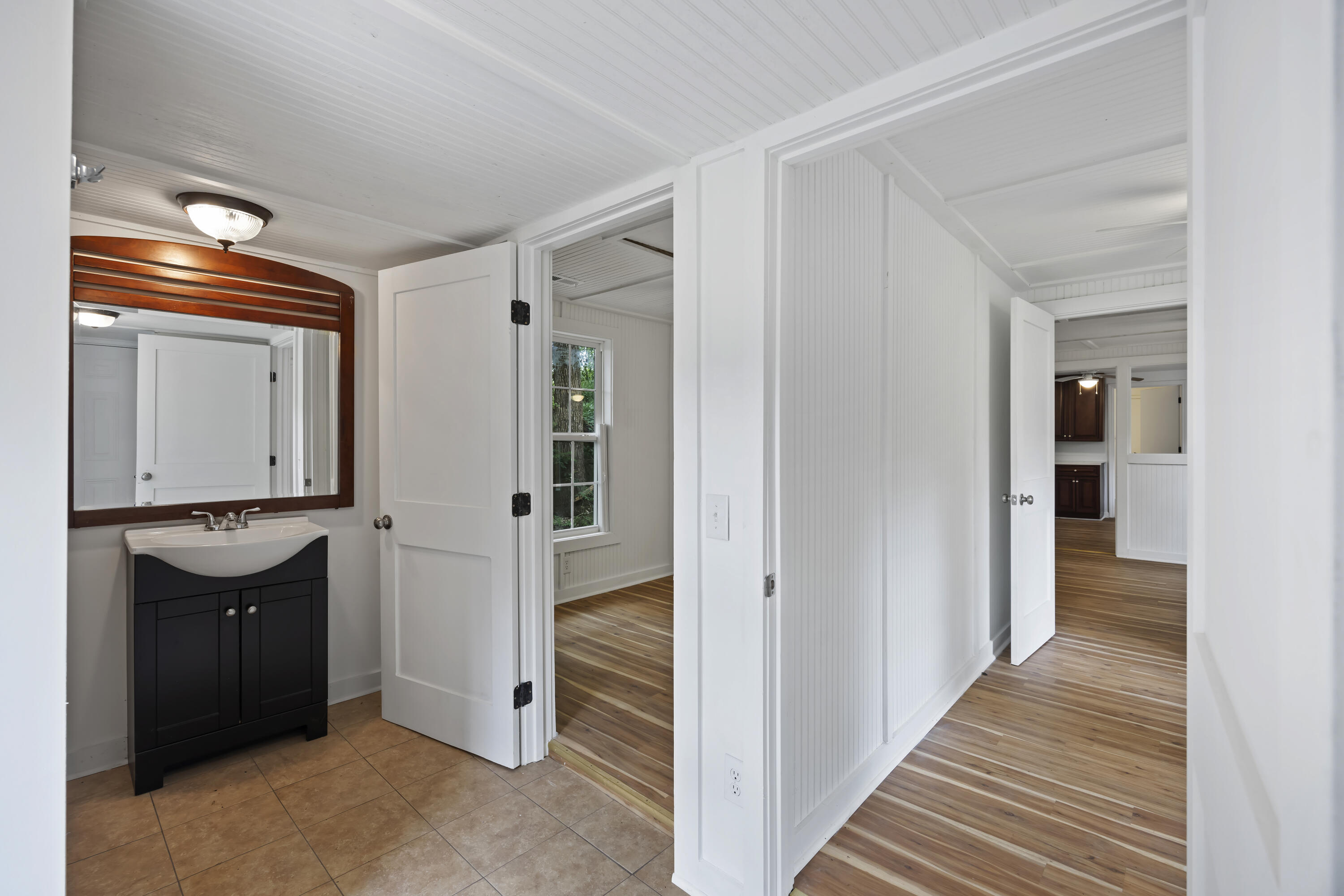 5375 Highway 174 Adams Run, SC 29426 - Photo 17 of 34 243A0973