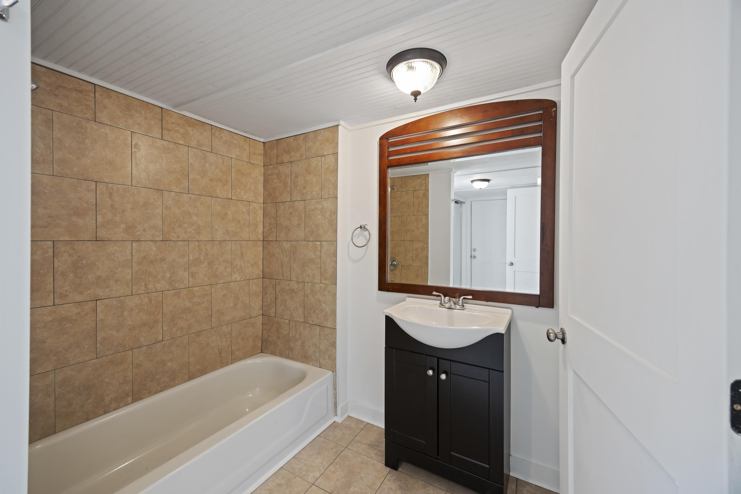 5375 Highway 174 Adams Run, SC 29426 - Photo 18 of 34 243A0968