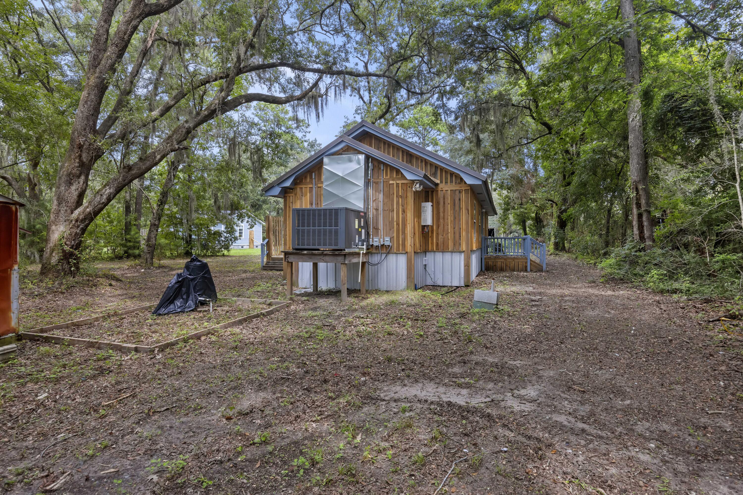 5375 Highway 174 Adams Run, SC 29426 - Photo 21 of 34 243A0994