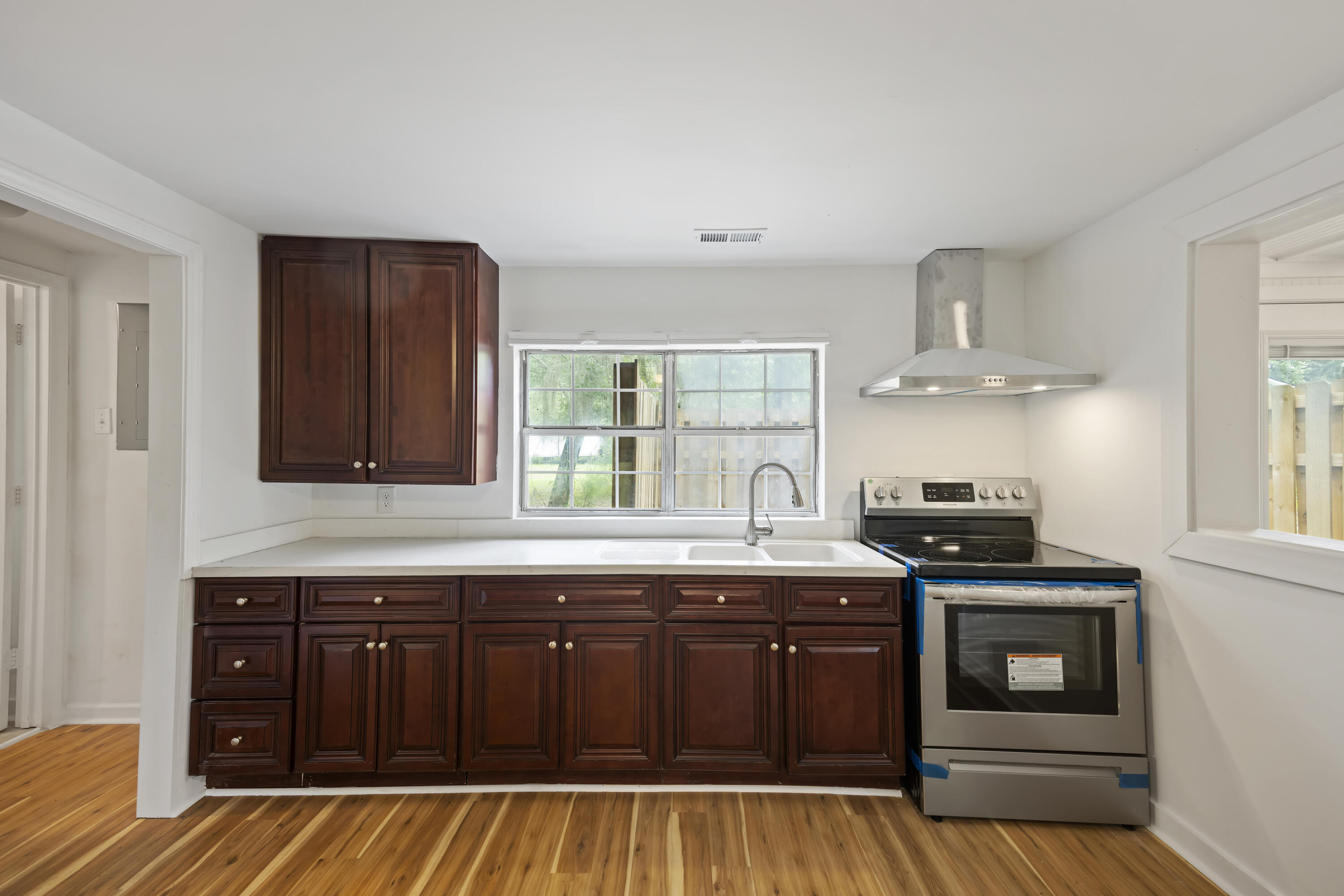 5375 Highway 174 Adams Run, SC 29426 - Photo 4 of 34 243A0909