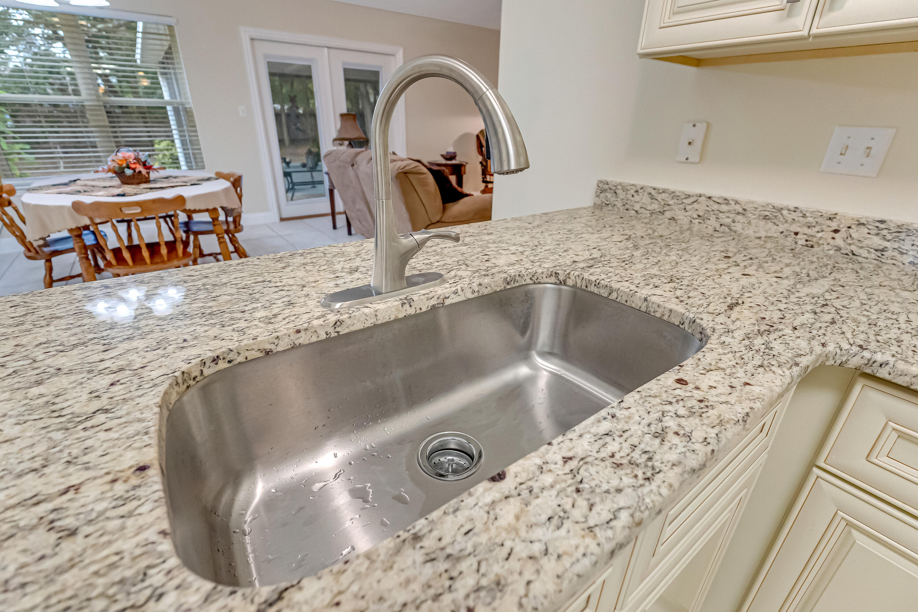 4730 Connor Drive Crestview, FL 32539 - Photo 21 of 71 4730 connor dr-39