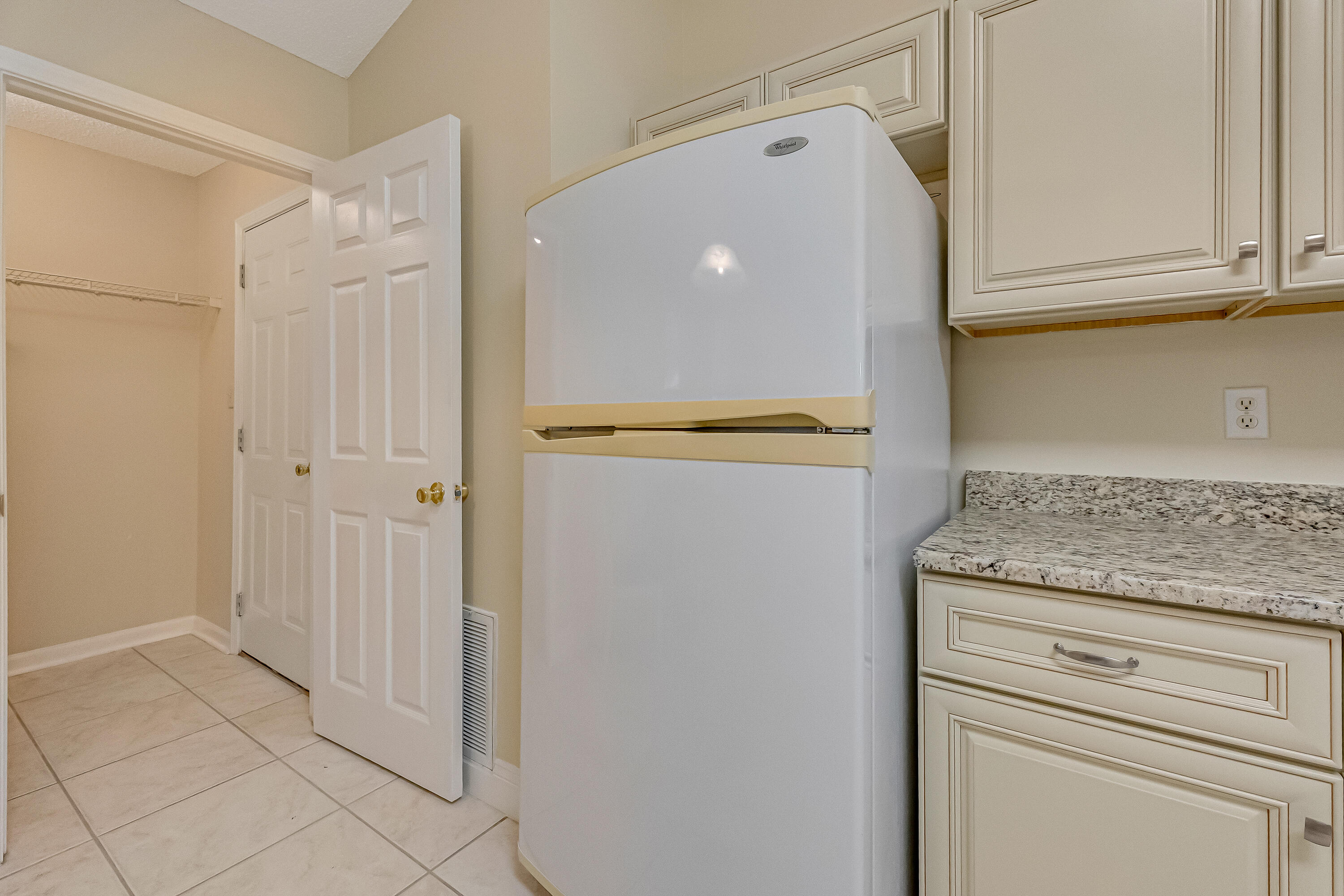 4730 Connor Drive Crestview, FL 32539 - Photo 26 of 71 4730 connor dr-44