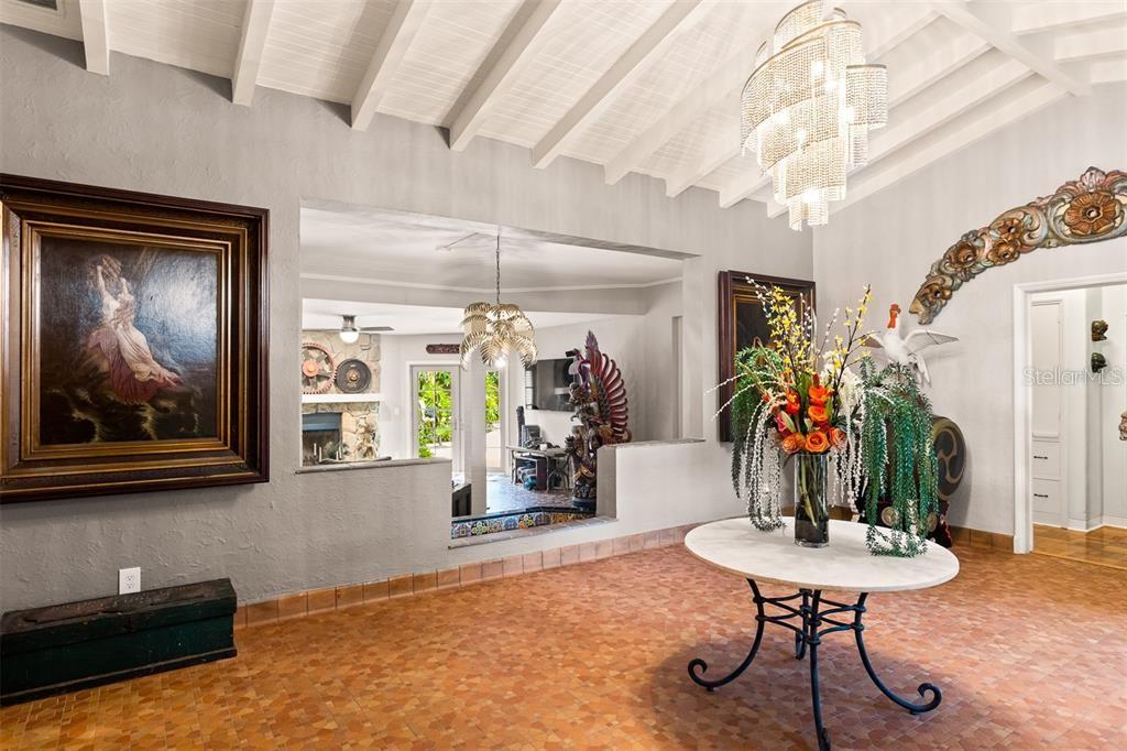 3649 Foster Hill Drive North St. Petersburg, FL 33704 - Photo 12 of 74