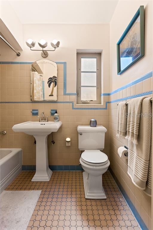 3649 Foster Hill Drive North St. Petersburg, FL 33704 - Photo 34 of 74