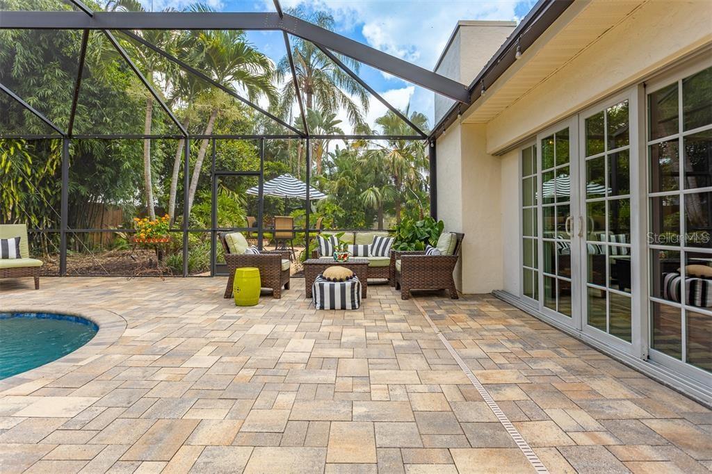 3649 Foster Hill Drive North St. Petersburg, FL 33704 - Photo 41 of 74