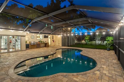 $1,800,000 | 3649 Foster Hill Drive North, St. Petersburg, FL 33704