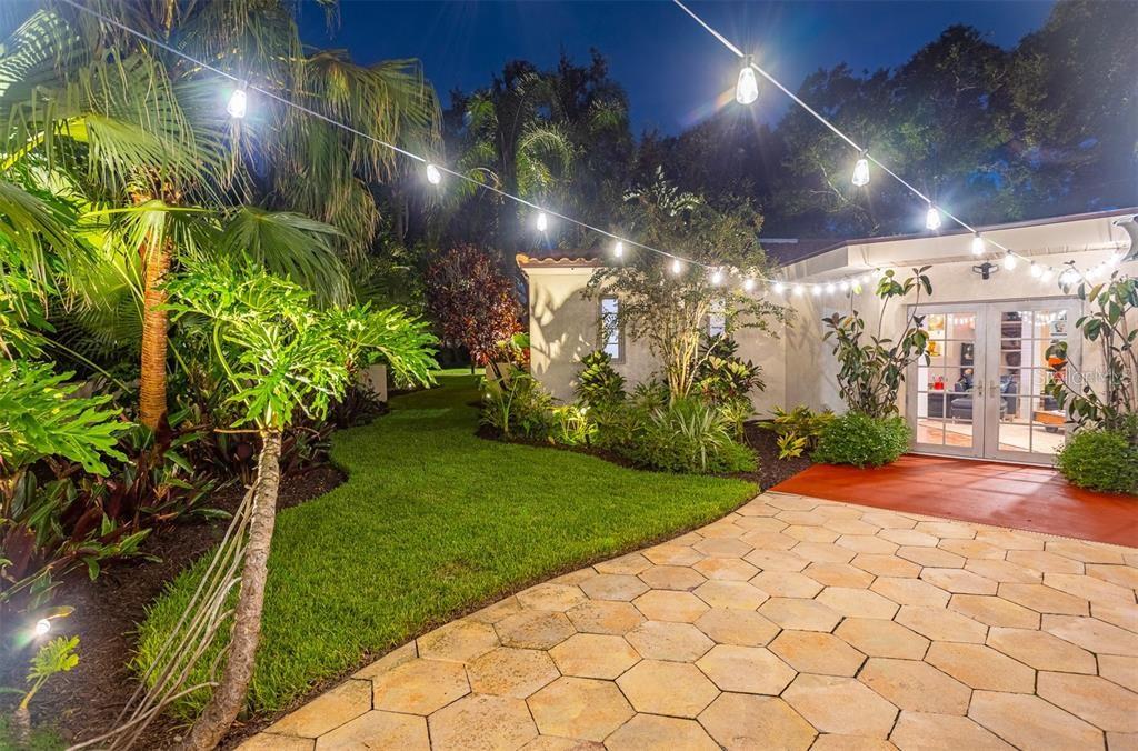 3649 Foster Hill Drive North St. Petersburg, FL 33704 - Photo 51 of 74