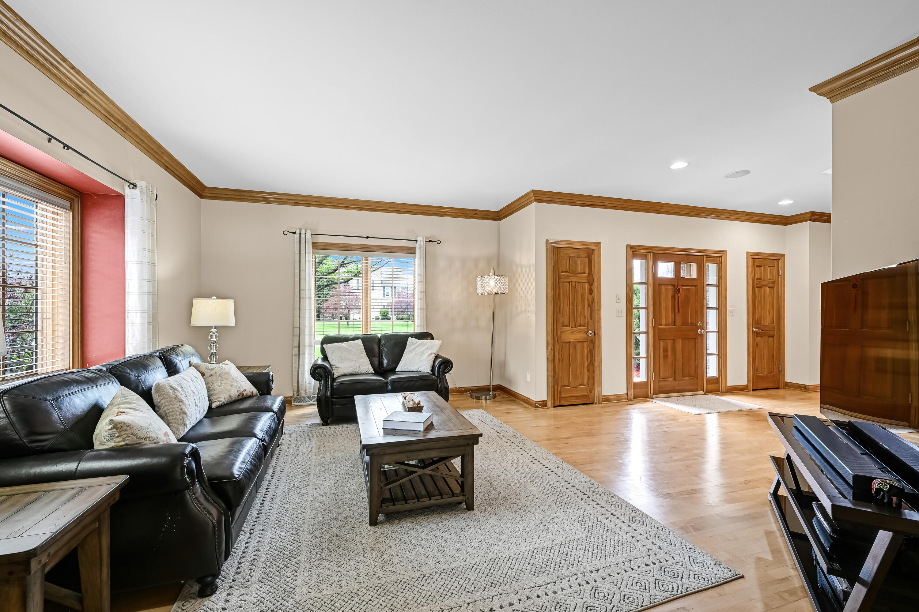 17155 Vanderbilt Street Brookfield, WI 53005 - Photo 6 of 58 Rooms are filled w/Sunshine