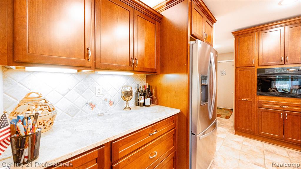 1008 Hidden Lane Rochester Hills, MI 48309 - Photo 18 of 99