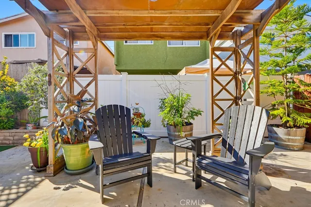 $885,000 | 14419 Kingsdale Avenue, Lawndale, CA 90260