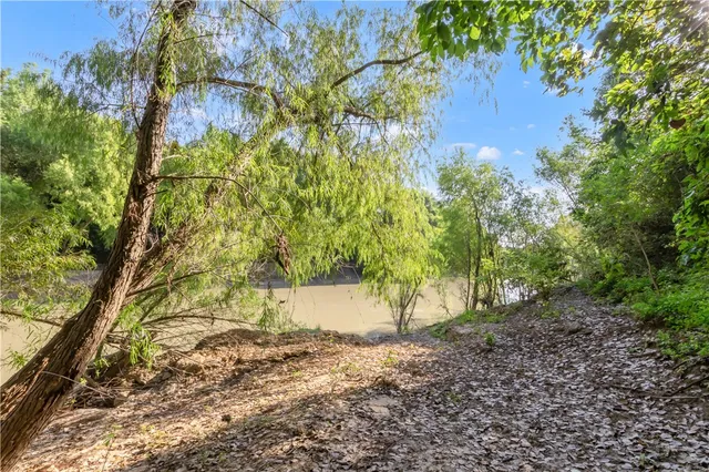 $4,478,040 | 11789 Farm To Market Road 2095, Gause, TX 77857