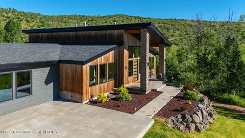 $4,500,000 | 340 Hitching Rail Road, Afton, WY 83110