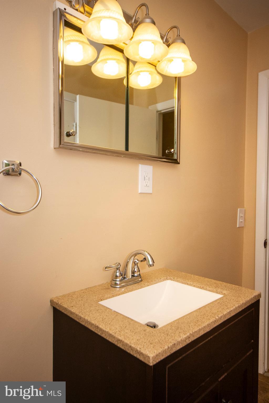 1615 Bollinger Road Westminster, MD 21157 - Photo 14 of 30 Full bath on main level