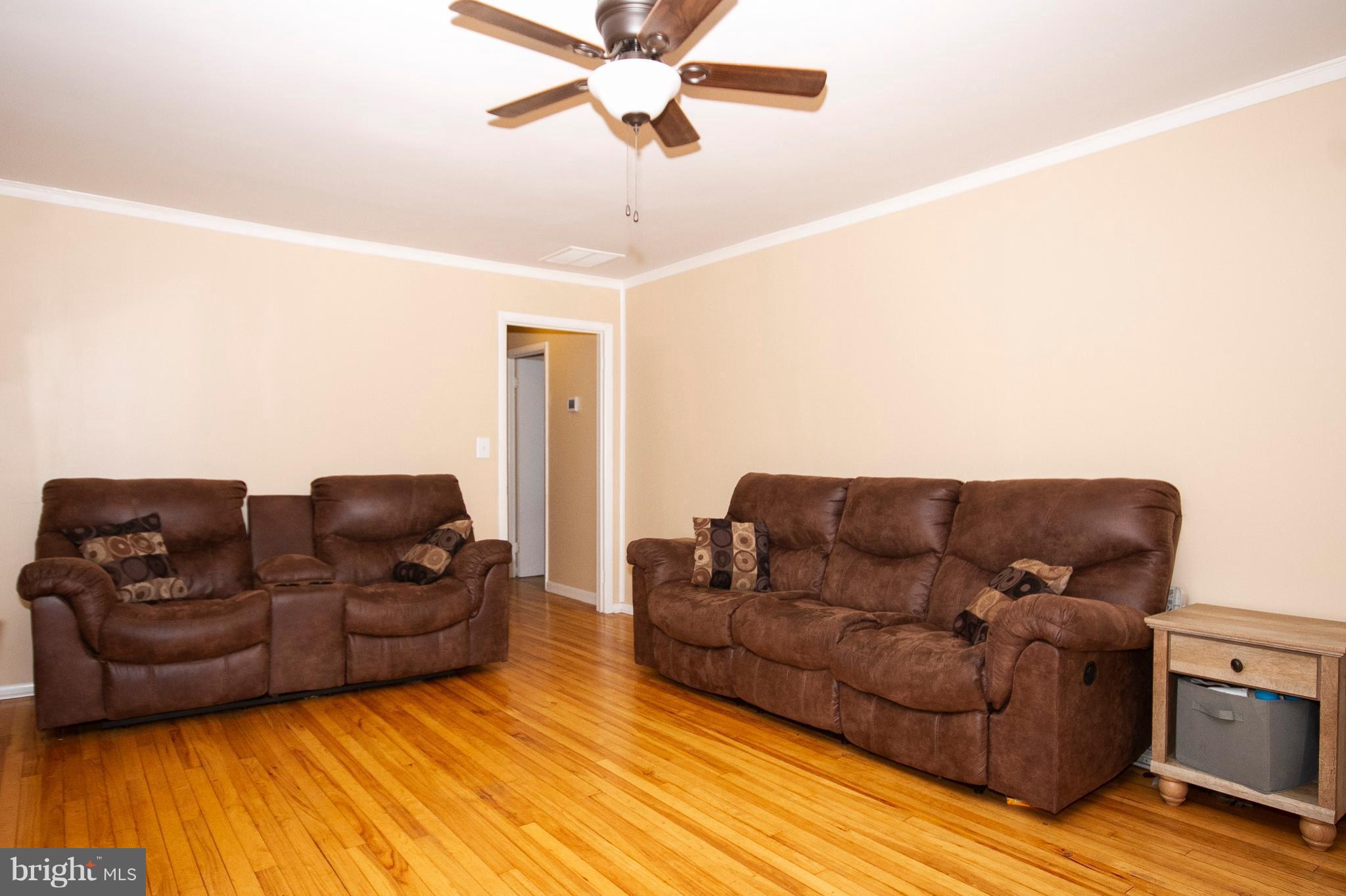 1615 Bollinger Road Westminster, MD 21157 - Photo 5 of 30 Living Room