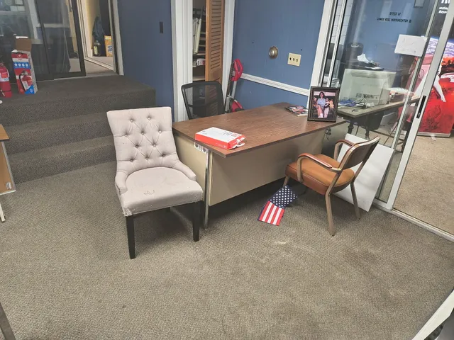 $299,900 | 11 Church Street, Oakland, ME 04963