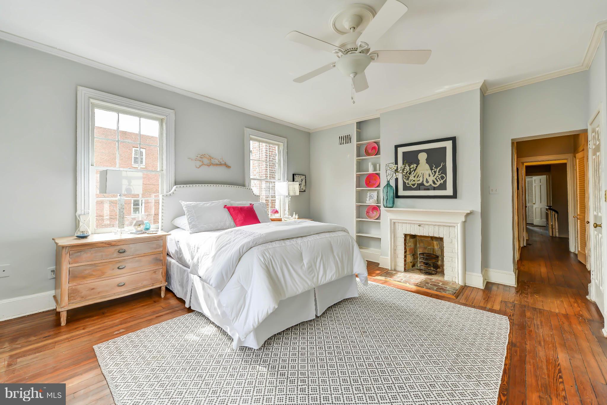 520 5th Street Southeast Washington, DC 20003 - Photo 13 of 30 Huge Rear Master Bedroom with Fireplace