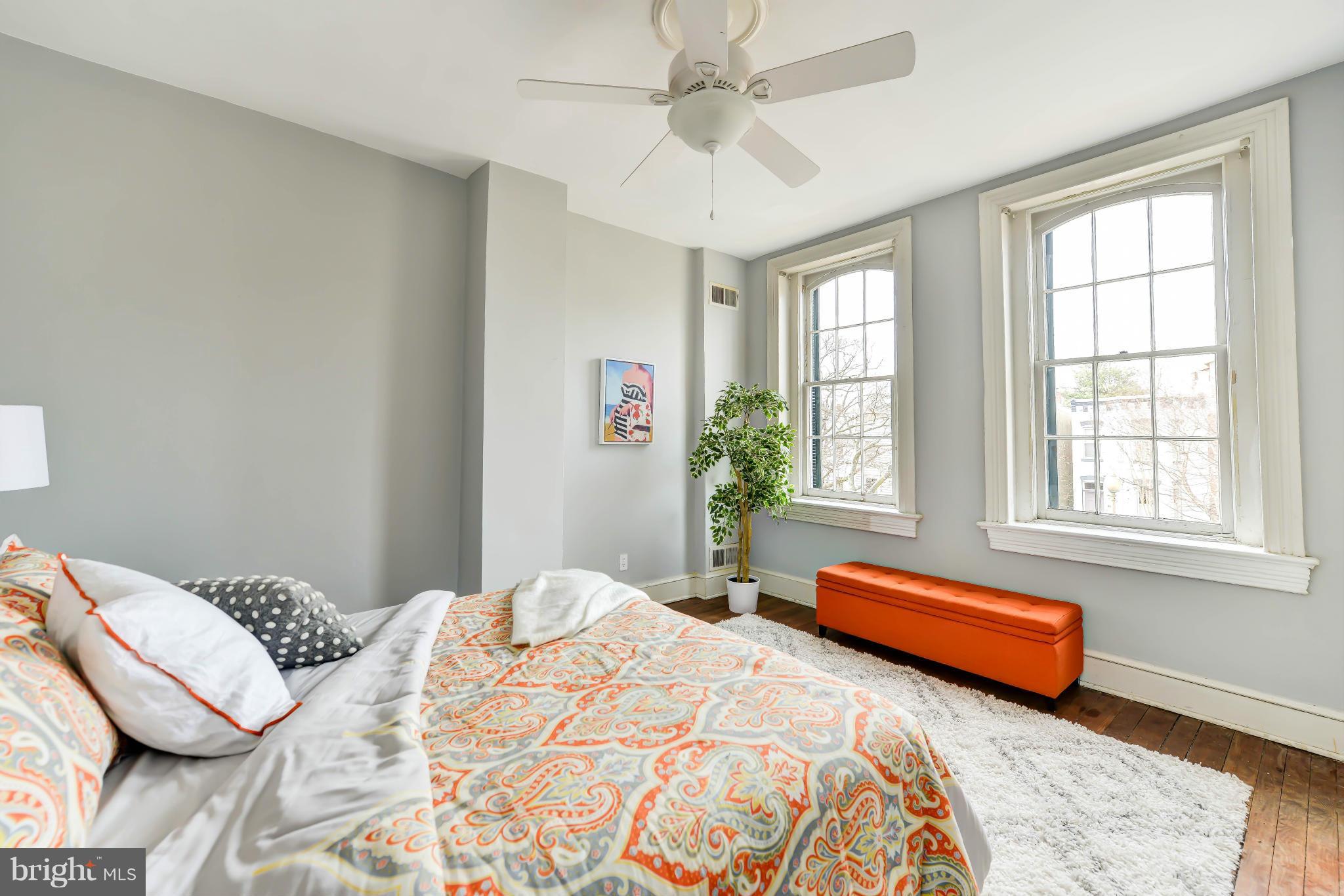 520 5th Street Southeast Washington, DC 20003 - Photo 22 of 30 Front/3rd ensuite Bedroom has 2 windows