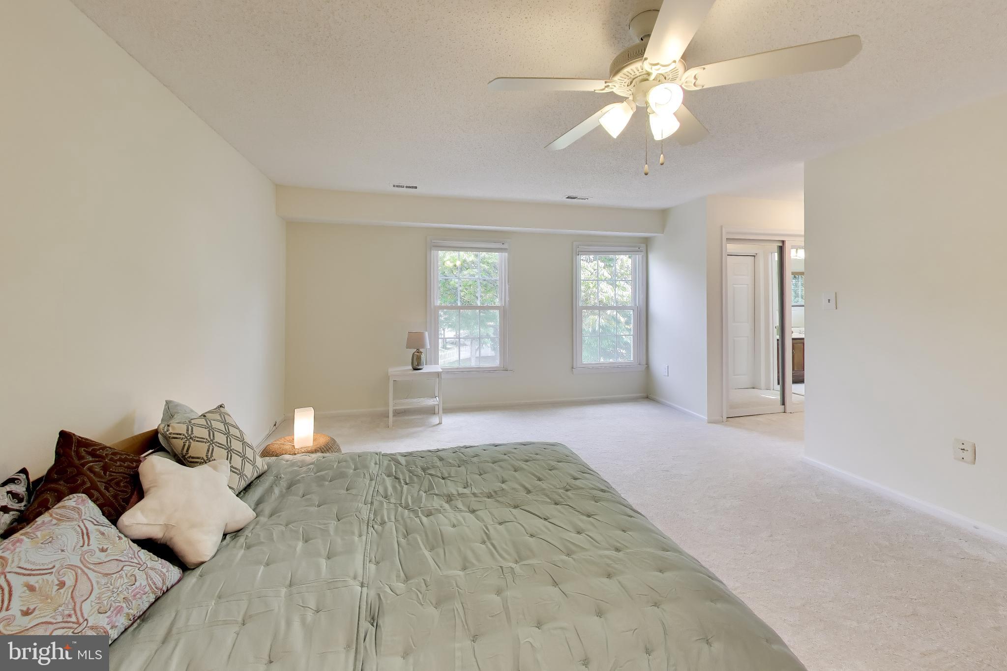 2421 Pondside Terrace Silver Spring, MD 20906 - Photo 18 of 44 Primary suite