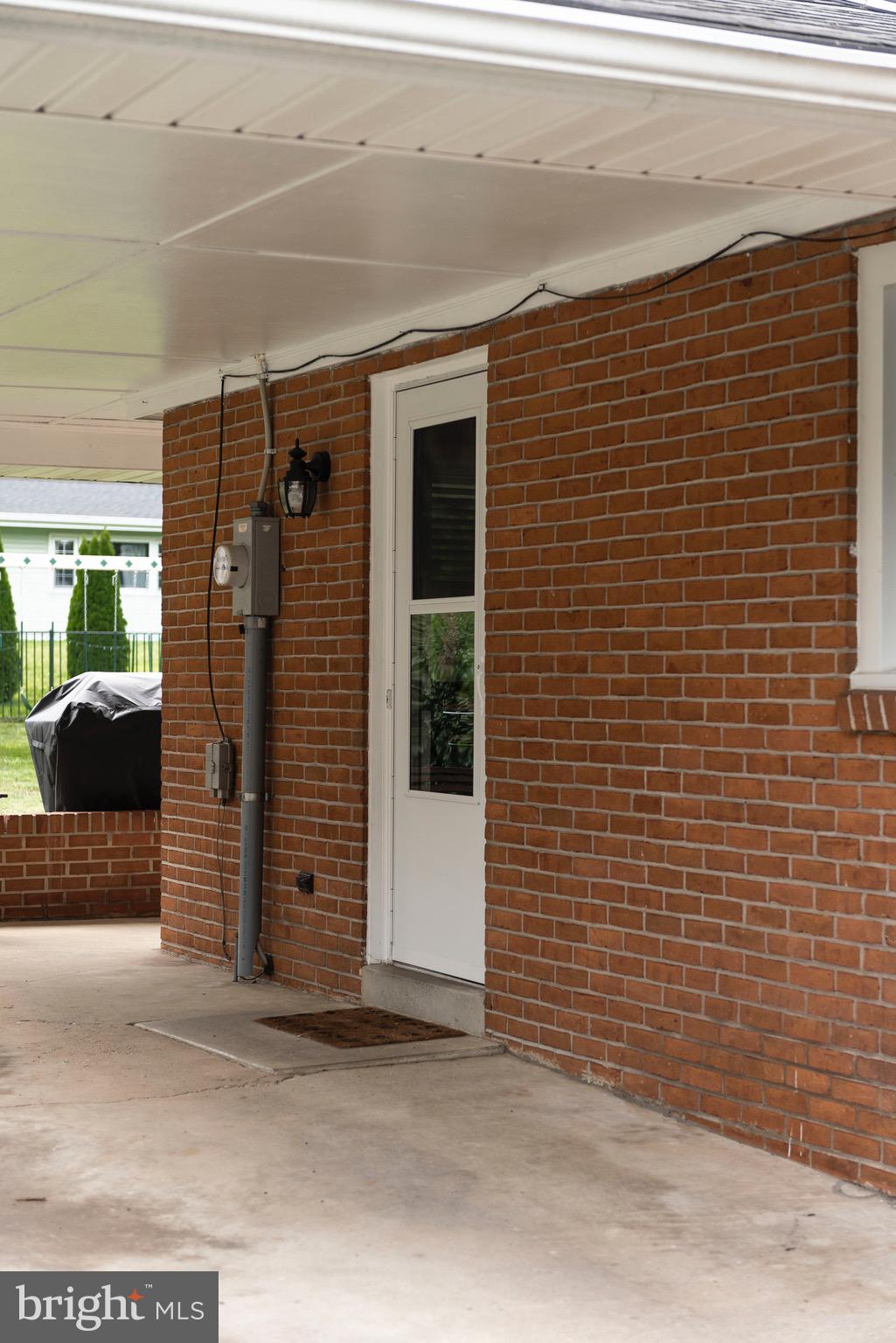 524 Lexington Road Lancaster, PA 17603 - Photo 4 of 36 Gallery Image 4