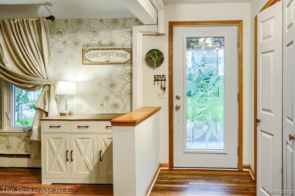 11305 Cook Road Gaines, MI 48436 - Photo 6 of 72