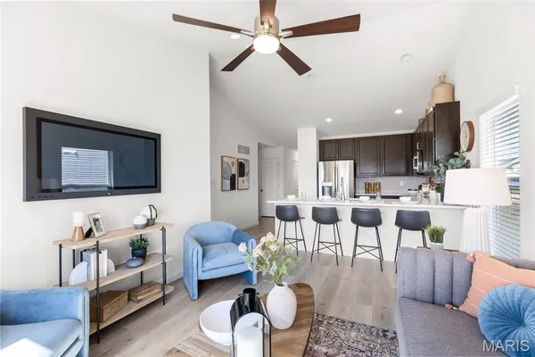 $228,900 | 2 Summerfield At Parkview Common, Pacific, MO 63069