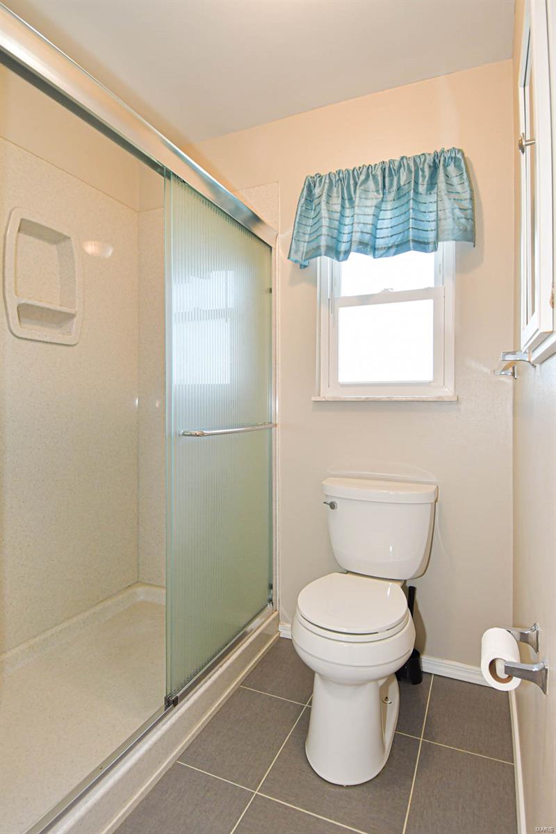 1042 Cantebury Circle Imperial, MO 63052 - Photo 24 of 45