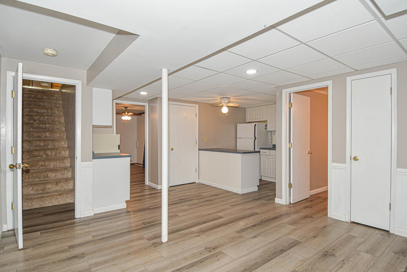 1042 Cantebury Circle Imperial, MO 63052 - Photo 32 of 45