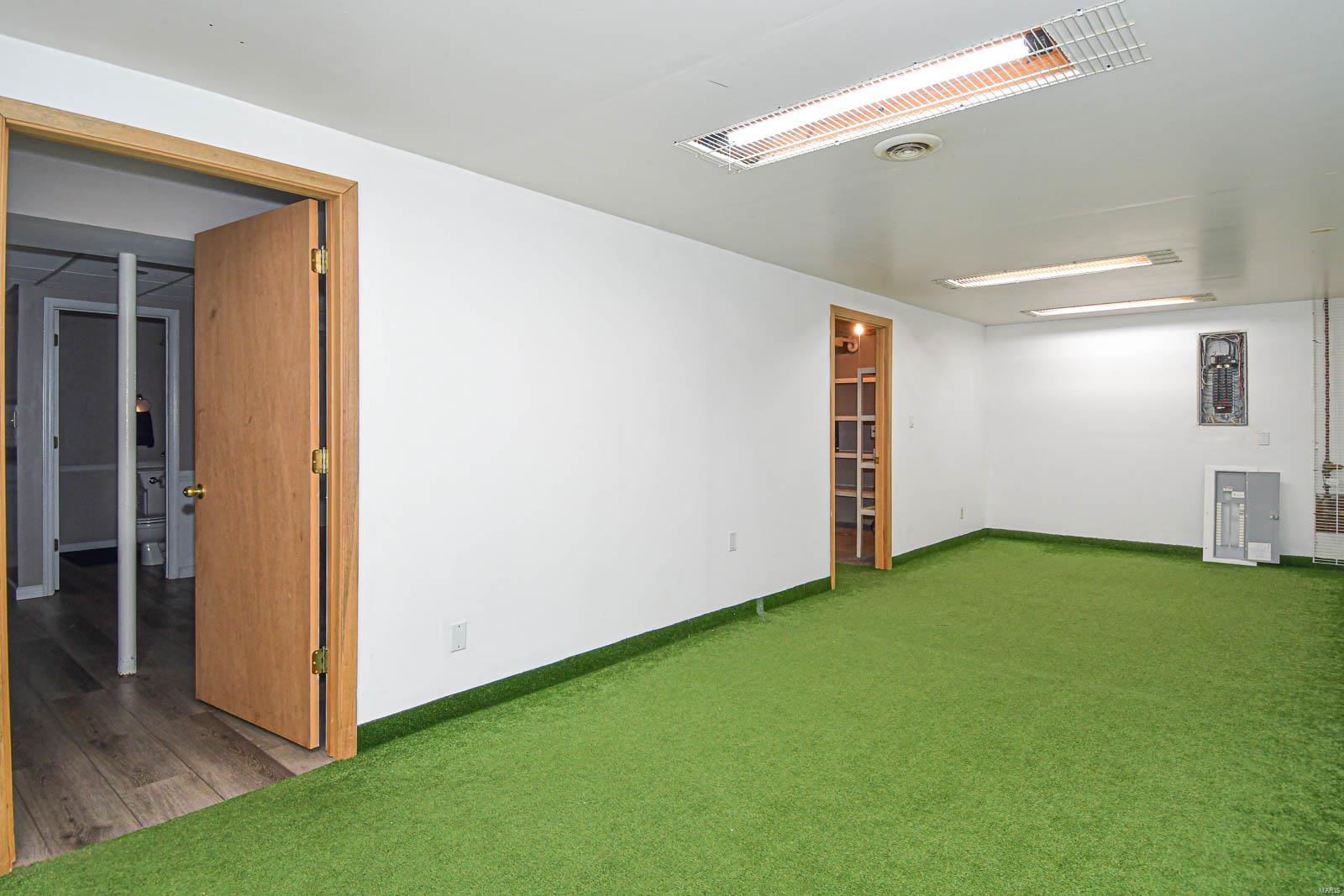 1042 Cantebury Circle Imperial, MO 63052 - Photo 44 of 45