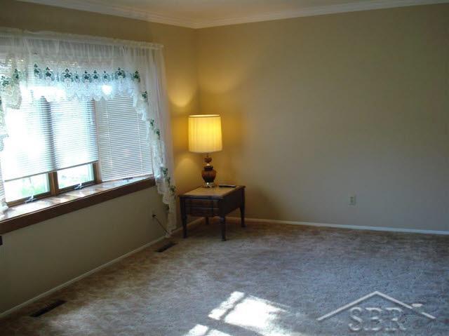 20104047-5.JPG
