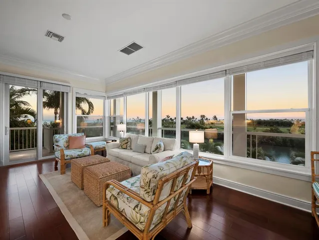 $9,400,000 | 1600 Jean Lafitte Drive, Boca Grande, FL 33921