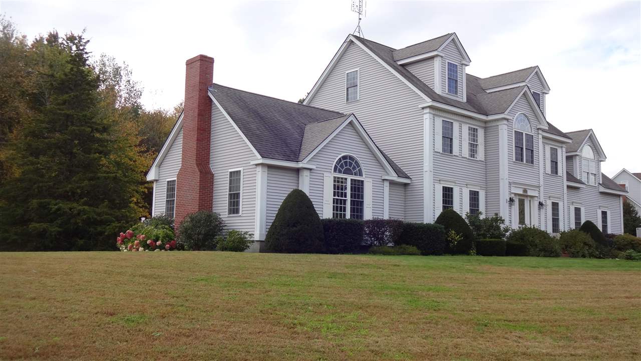 7 Fieldstone Lane Hampton Falls, NH 03844 - Photo 1 of 36 Gallery Image 1