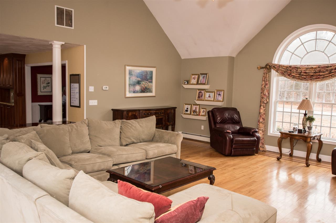 7 Fieldstone Lane Hampton Falls, NH 03844 - Photo 17 of 36 Gallery Image 17