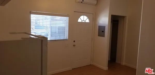 $1,400 | 1816 South La Brea Avenue, Unit 1818 3/4, Los Angeles, CA 90019