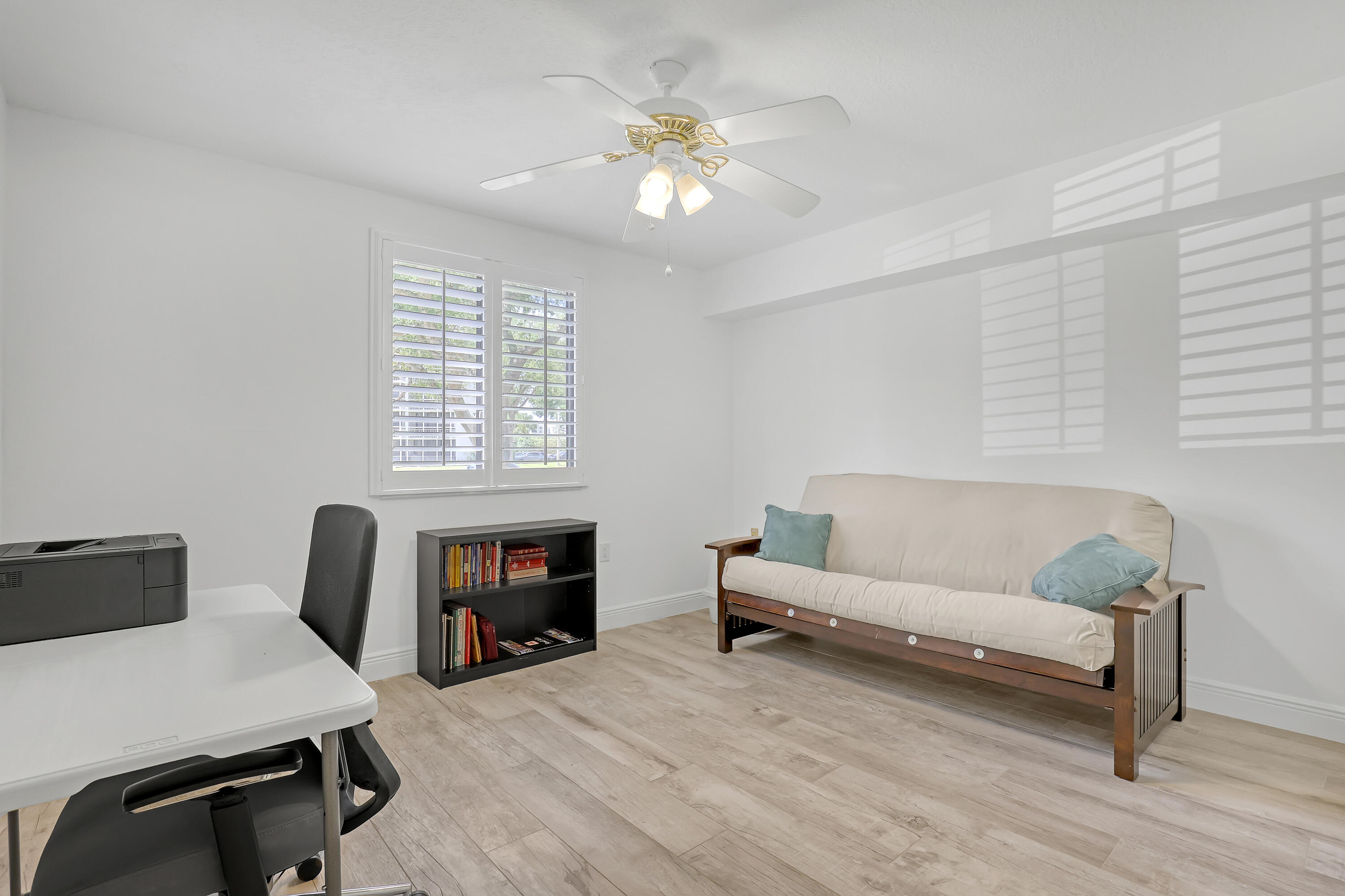6157 Balboa Circle, Unit 101 Boca Raton, FL 33433 - Photo 21 of 39 2nd bedroom