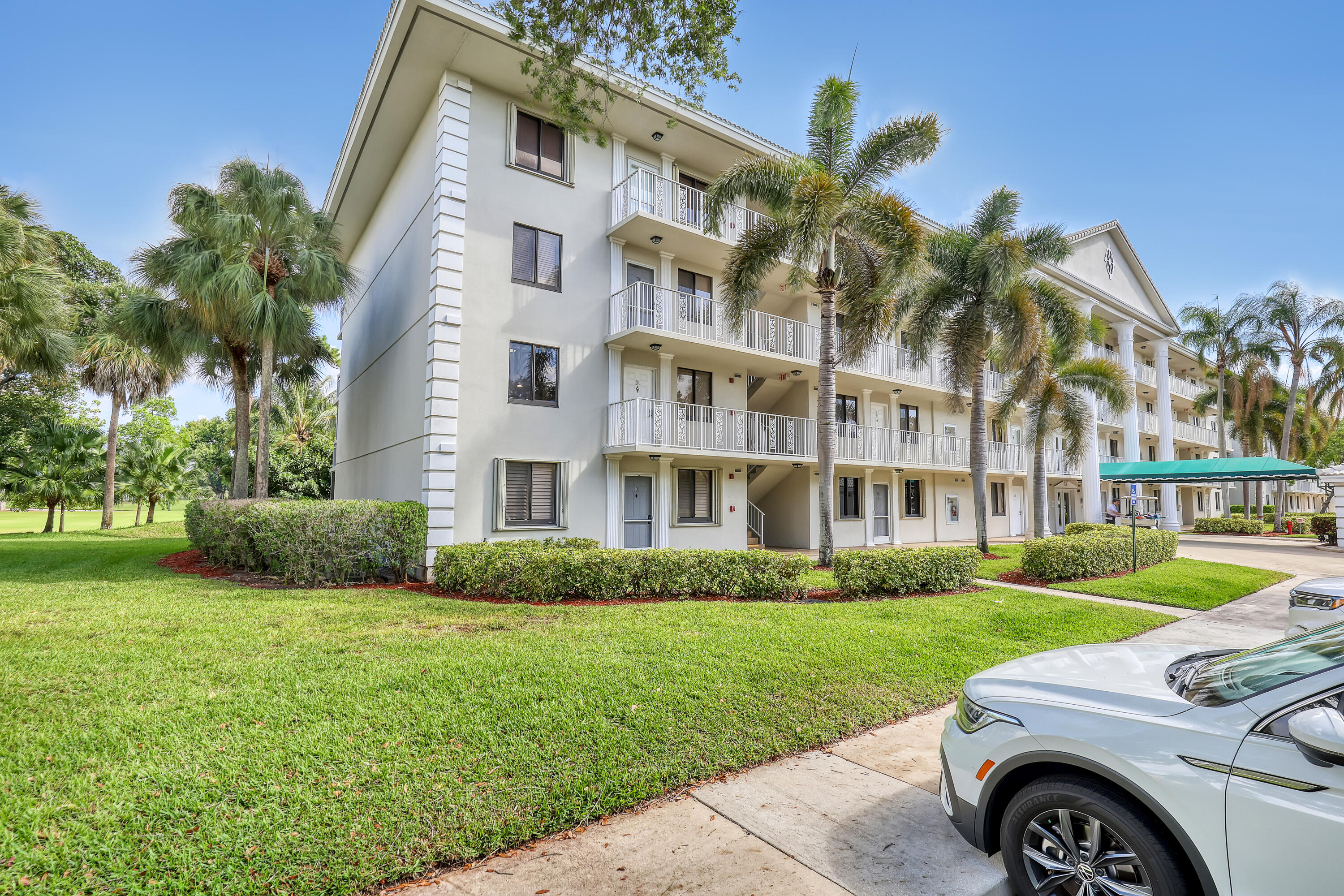 6157 Balboa Circle, Unit 101 Boca Raton, FL 33433 - Photo 31 of 39 6157 Balboa #101 (2)