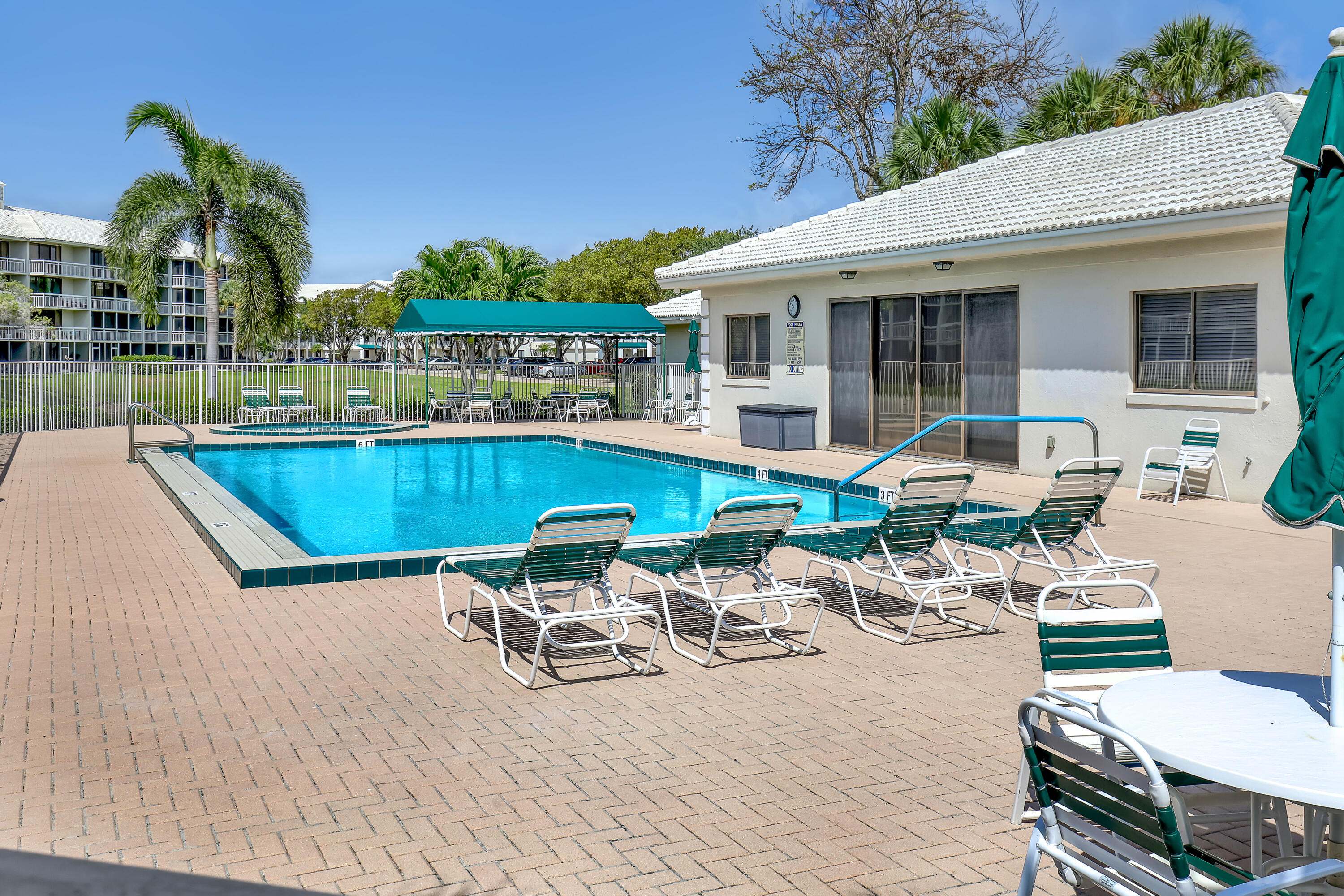 6157 Balboa Circle, Unit 101 Boca Raton, FL 33433 - Photo 39 of 39 community pool