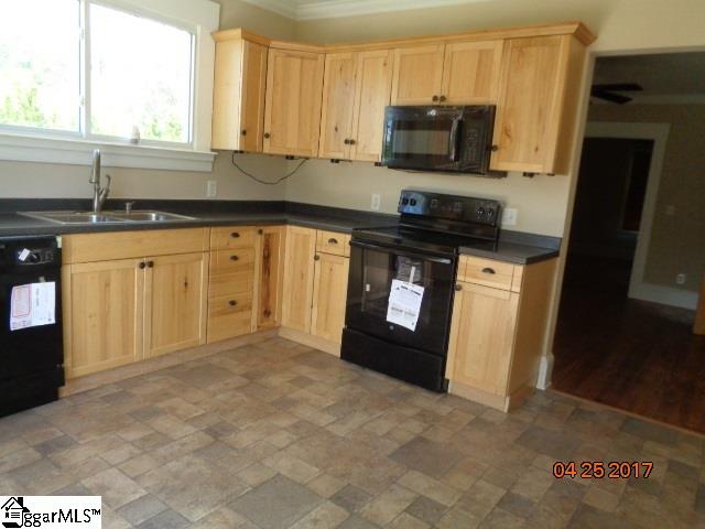 535 Martin School Road Pickens, SC 29671 - Photo 6 of 32