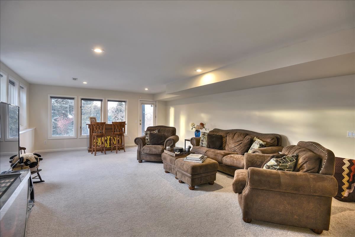 5925 South Dearborn Road Spokane, WA 99223 - Photo 11 of 20
