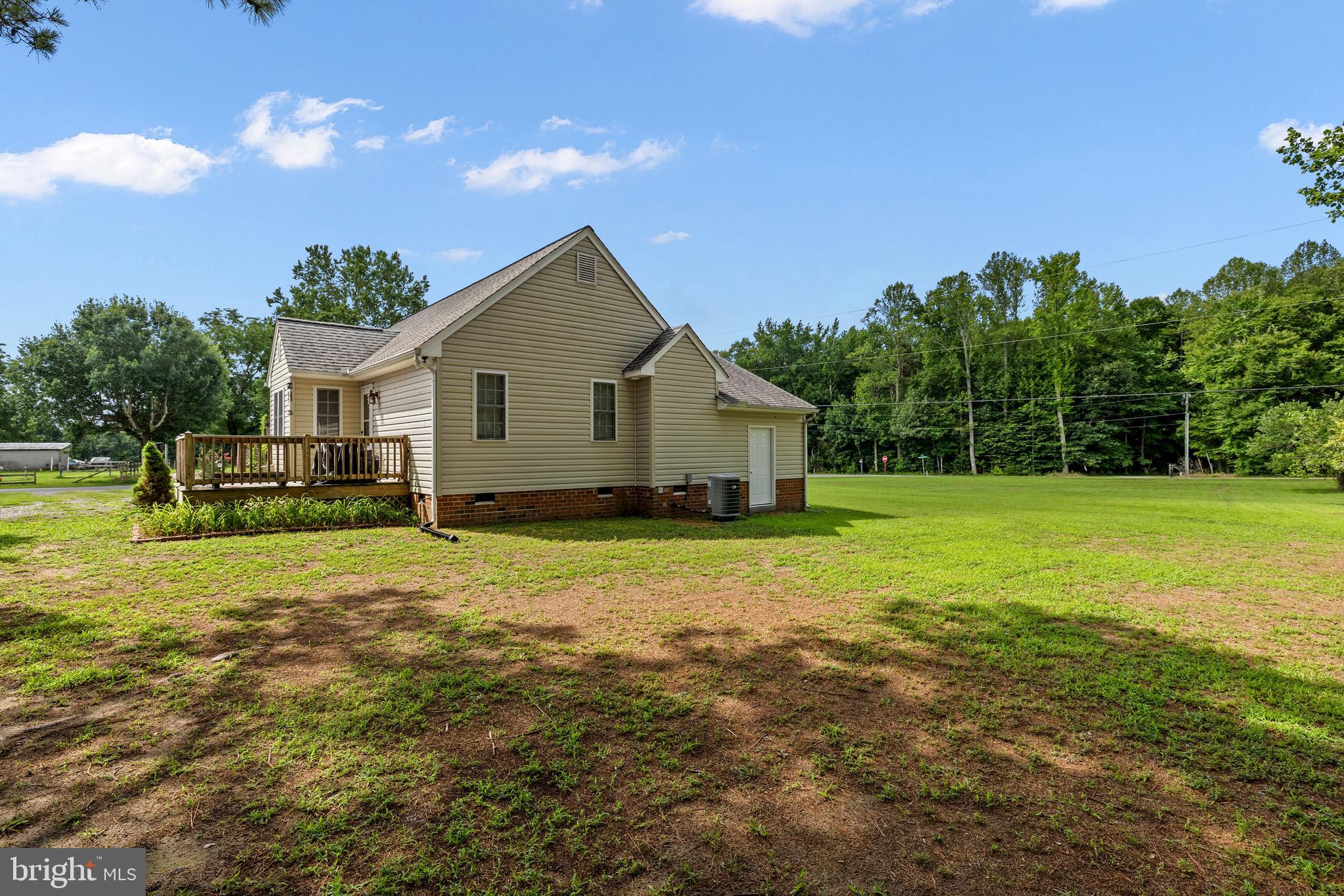 151 Deep Landing Road Tappahannock, VA 22560 - Photo 24 of 31 Back of the home