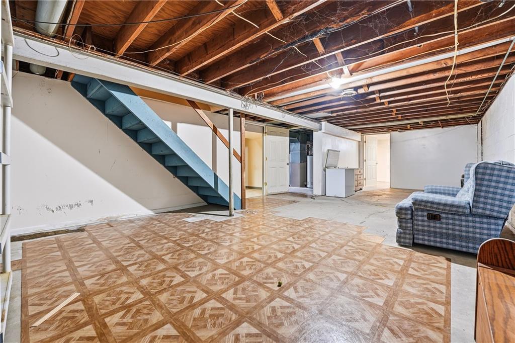 745 Robertson Road Hermitage, PA 16148 - Photo 20 of 31