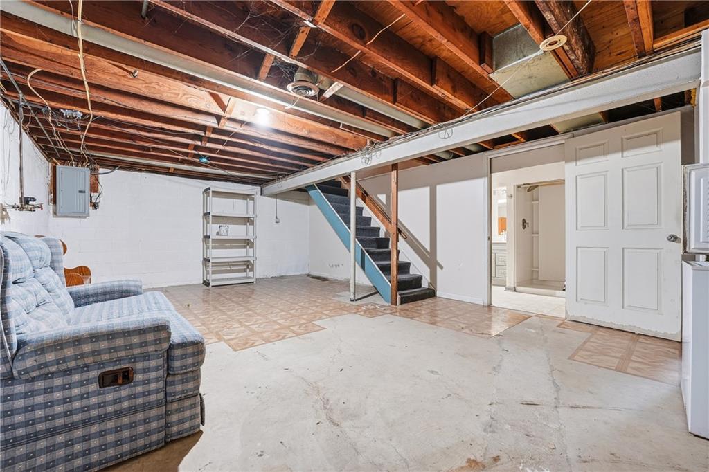 745 Robertson Road Hermitage, PA 16148 - Photo 21 of 31