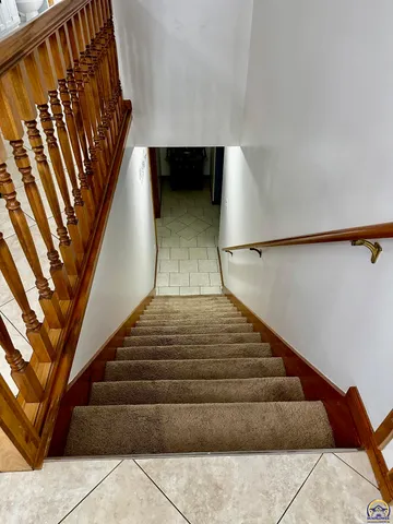 $425,000 | 4453 Southwest Colly Creek Drive, Topeka, KS 66610