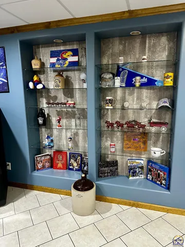 $425,000 | 4453 Southwest Colly Creek Drive, Topeka, KS 66610