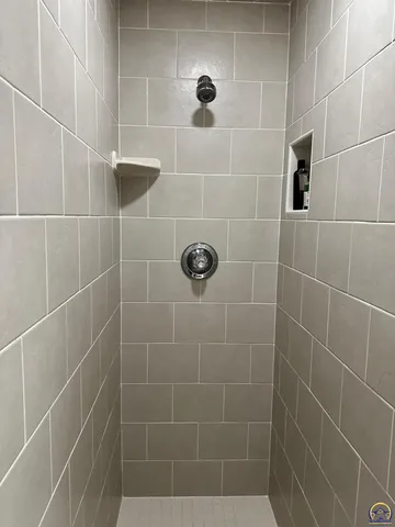 $425,000 | 4453 Southwest Colly Creek Drive, Topeka, KS 66610