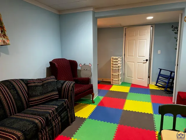 $425,000 | 4453 Southwest Colly Creek Drive, Topeka, KS 66610