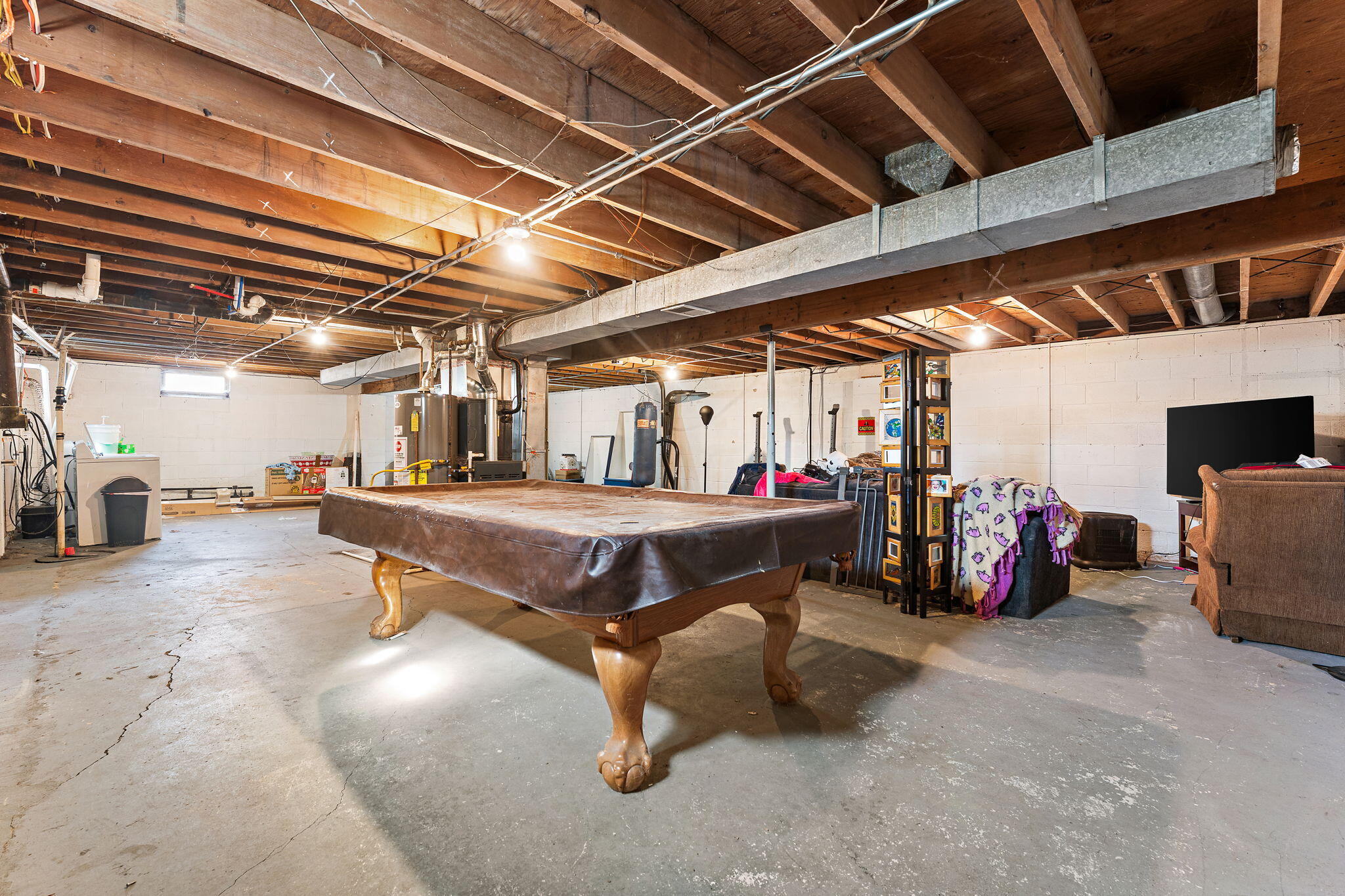 2334 Venus Street Portage, IN 46368 - Photo 14 of 22 a view of a room with gym equipment